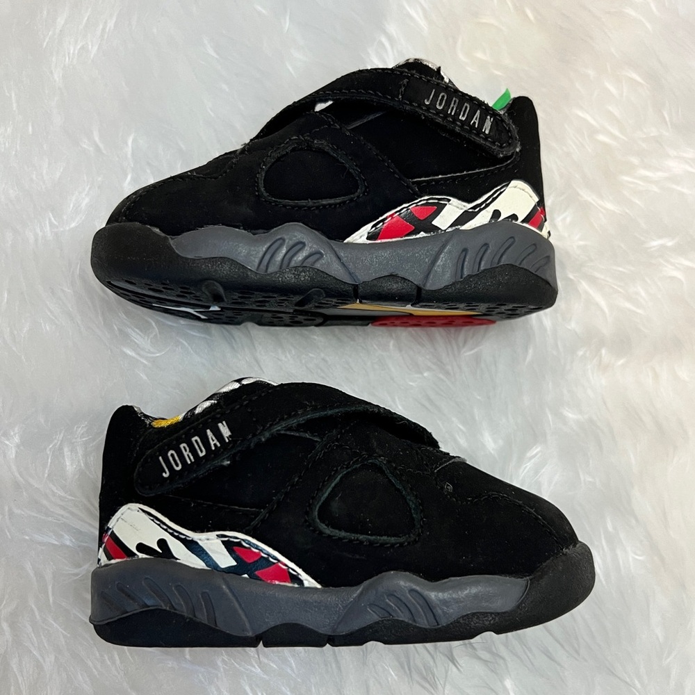 Nike Jordan 8 Retro TD 'Playoff' Low
Infant Crib Shoes Size 3C